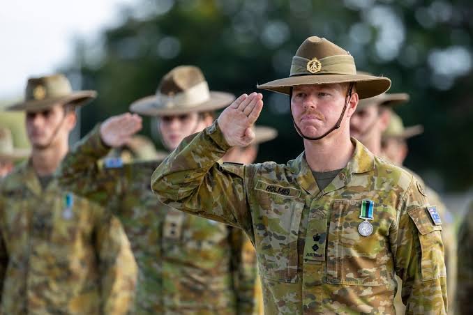 Australia Army ranks and salary